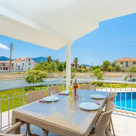 Veli Villa